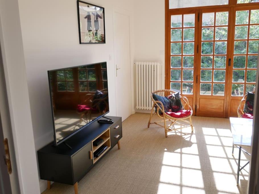 Maison Au Calme Avec Jardin A 5 Min De Tournus Cuisery Eksteriør billede